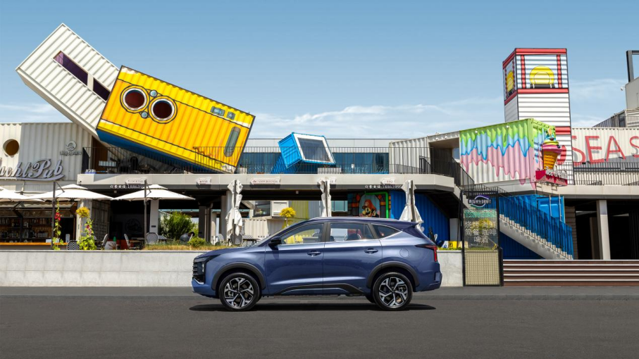 9.98-14.98万元  大七座电混SUV  英国威廉希尔X8 E家正式上市2326.png